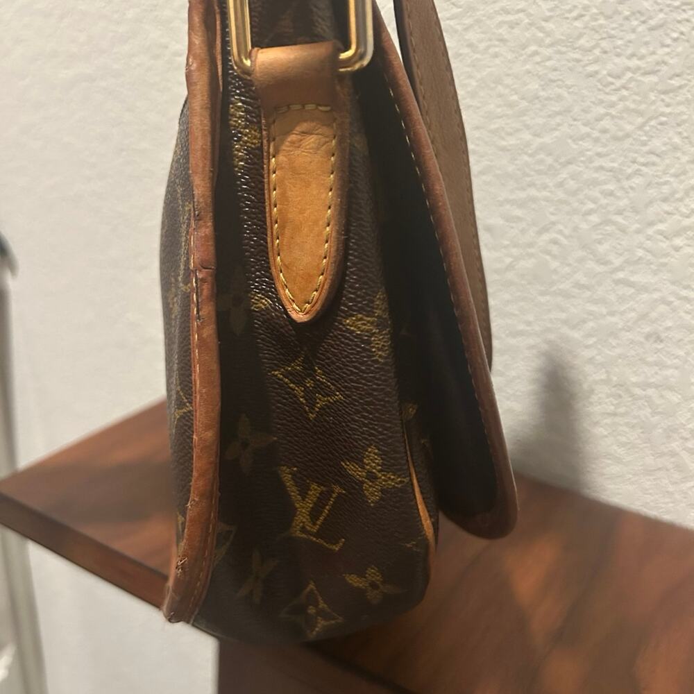 Louis Vuitton Monogram Menilmontant PM Crossbody Flap Bag with COA - Picture 7 of 15